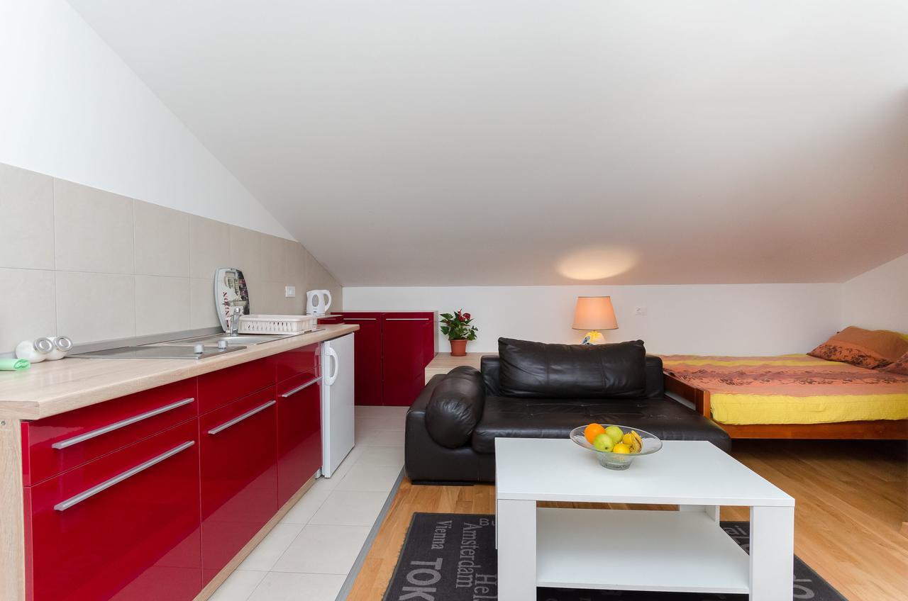 Apartment Goran Ровінь Екстер'єр фото