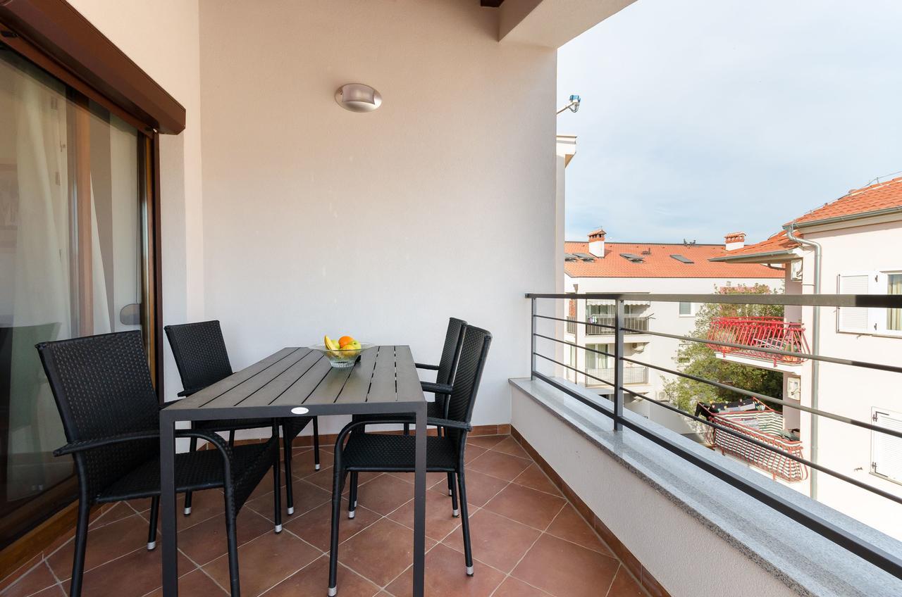 Apartment Goran Ровінь Екстер'єр фото