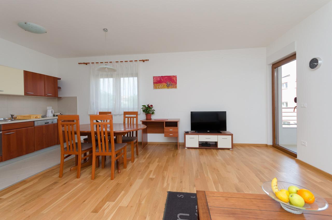 Apartment Goran Ровінь Екстер'єр фото