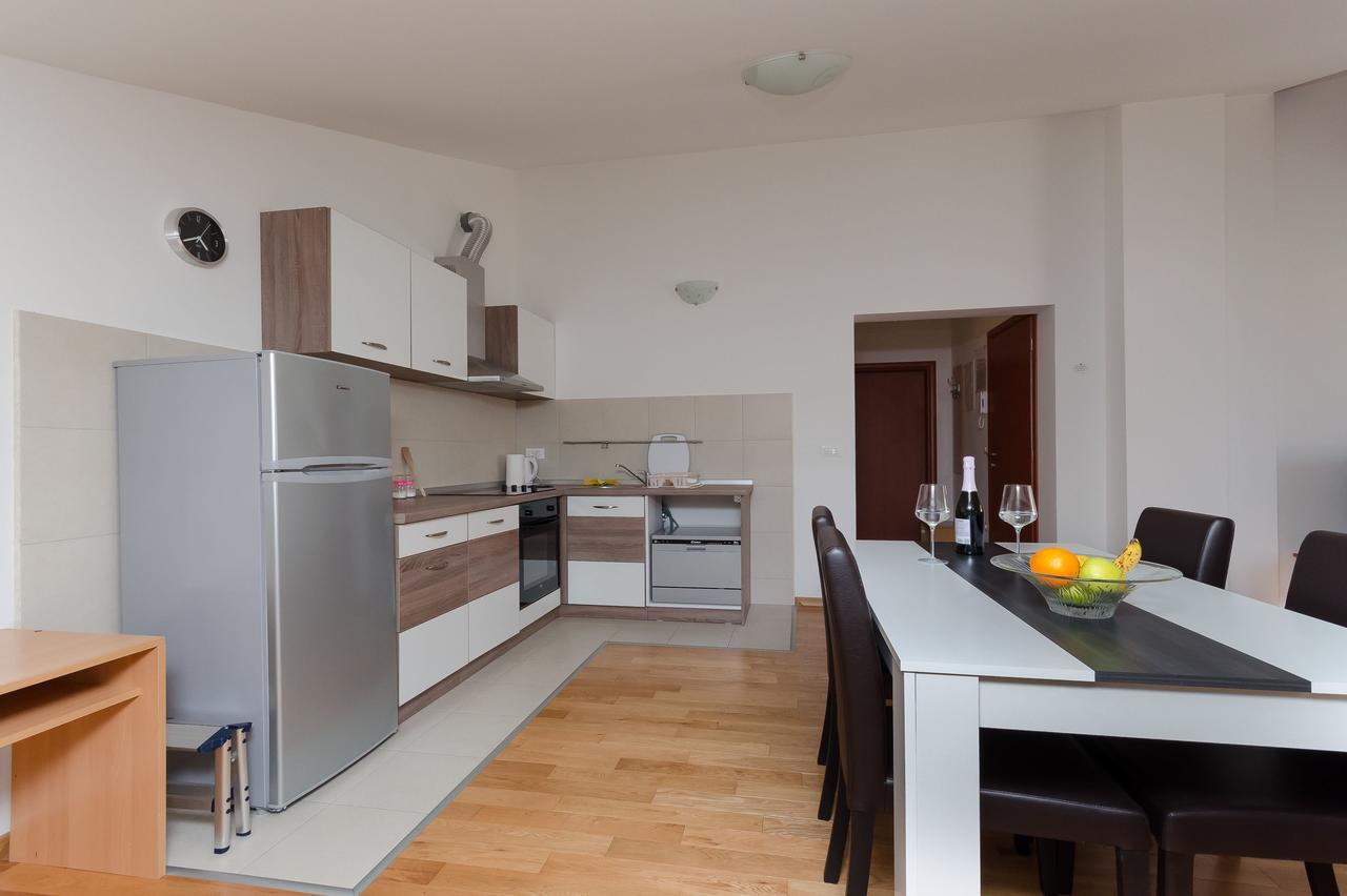 Apartment Goran Ровінь Екстер'єр фото