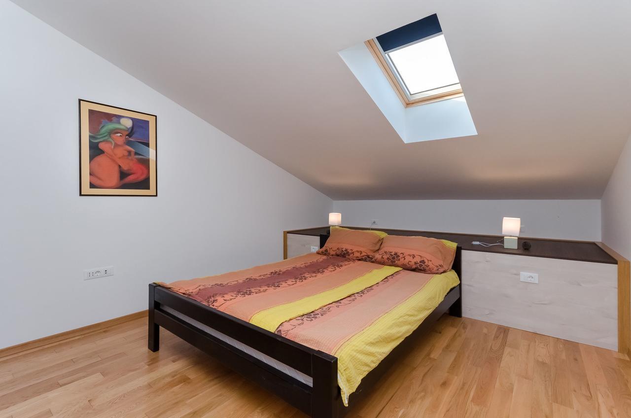 Apartment Goran Ровінь Екстер'єр фото